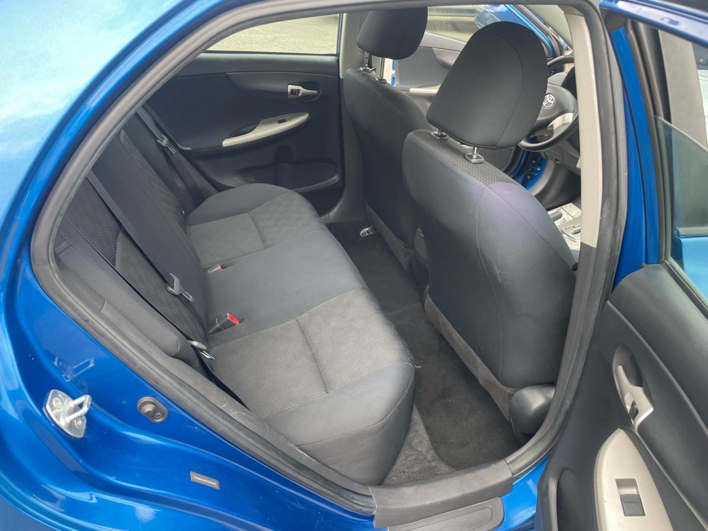 2010 Blue Streak Metallic Toyota Corolla S (1NXBU4EE6AZ) with an 1.8L 1.8L I4 132hp 128ft. lbs. Sequential Multiport Fuel Injection engine, 4-Speed Automatic transmission, located at 800 Riverside Ave, Roseville, CA, 95678, (916) 773-4549, 38.732265, -121.291039- Photo#11