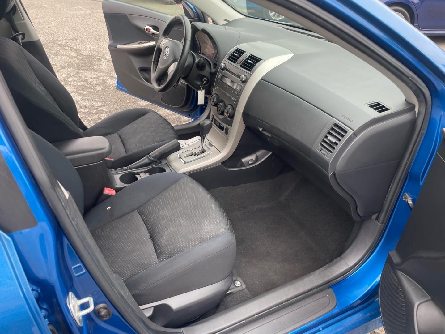 2010 Blue Streak Metallic Toyota Corolla S (1NXBU4EE6AZ) with an 1.8L 1.8L I4 132hp 128ft. lbs. Sequential Multiport Fuel Injection engine, 4-Speed Automatic transmission, located at 800 Riverside Ave, Roseville, CA, 95678, (916) 773-4549, 38.732265, -121.291039- Photo#12