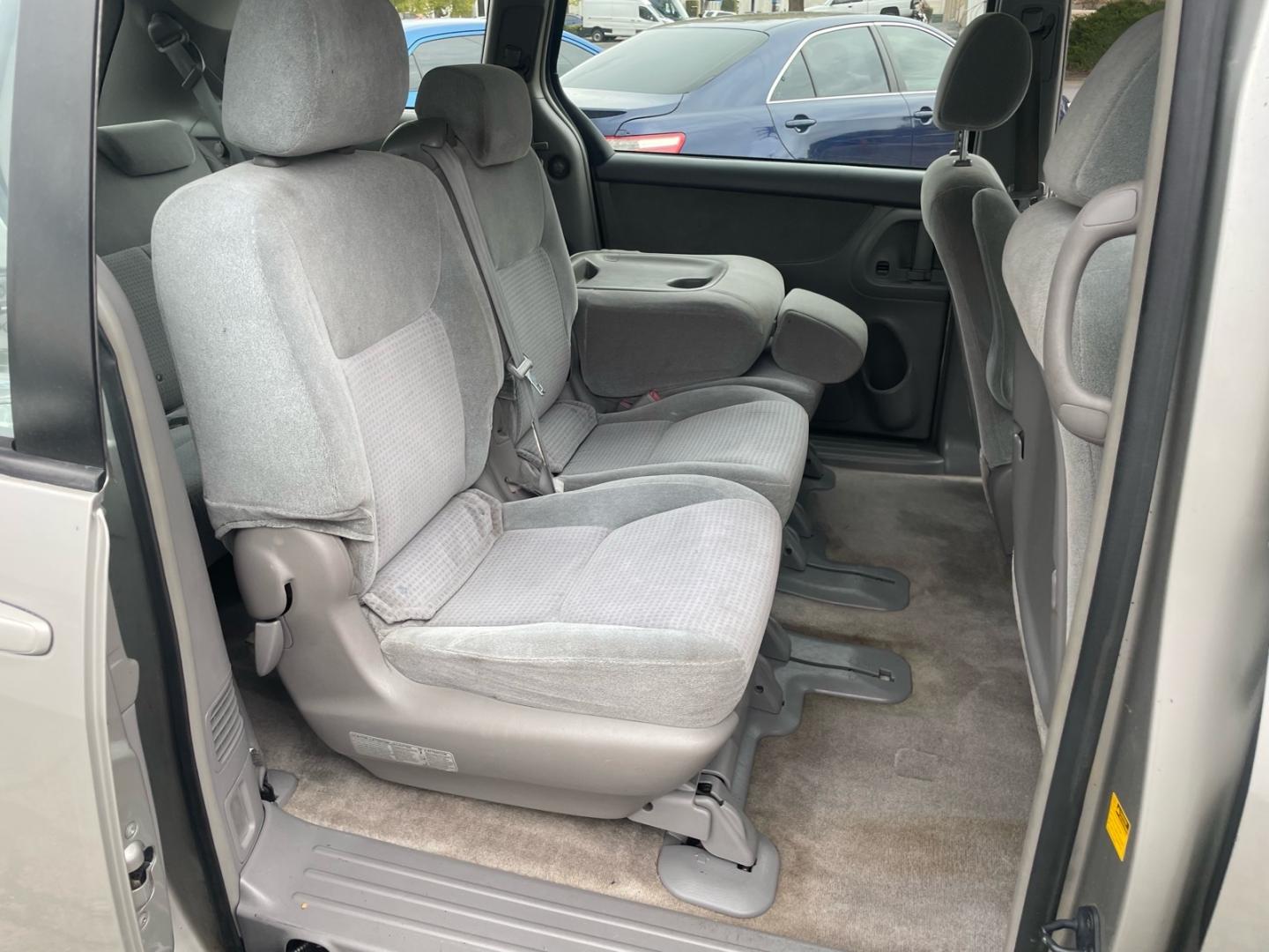 2007 Silver Pine Mica Toyota Sienna CE 8-Passenger (5TDZK23C77S) with an 3.5L 3.5L V6 266hp 245ft. lbs. Sequential Multiport Fuel Injection engine, 5-Speed Automatic transmission, located at 800 Riverside Ave, Roseville, CA, 95678, (916) 773-4549, 38.732265, -121.291039- Photo#12