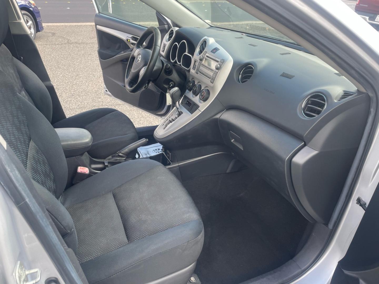 2010 Classic Silver Metallic Toyota Matrix S (2T1LE4EEXAC) with an 2.4L 2.4L I4 158hp 162ft. lbs. Sequential Electronic Fuel Injection engine, 4-Speed Automatic transmission, located at 800 Riverside Ave, Roseville, CA, 95678, (916) 773-4549, 38.732265, -121.291039 - AWD ONE OWNER CLEAN CARFAX- Photo#12